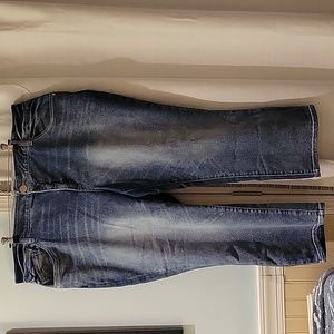 Wit and wisdom cropped jeans